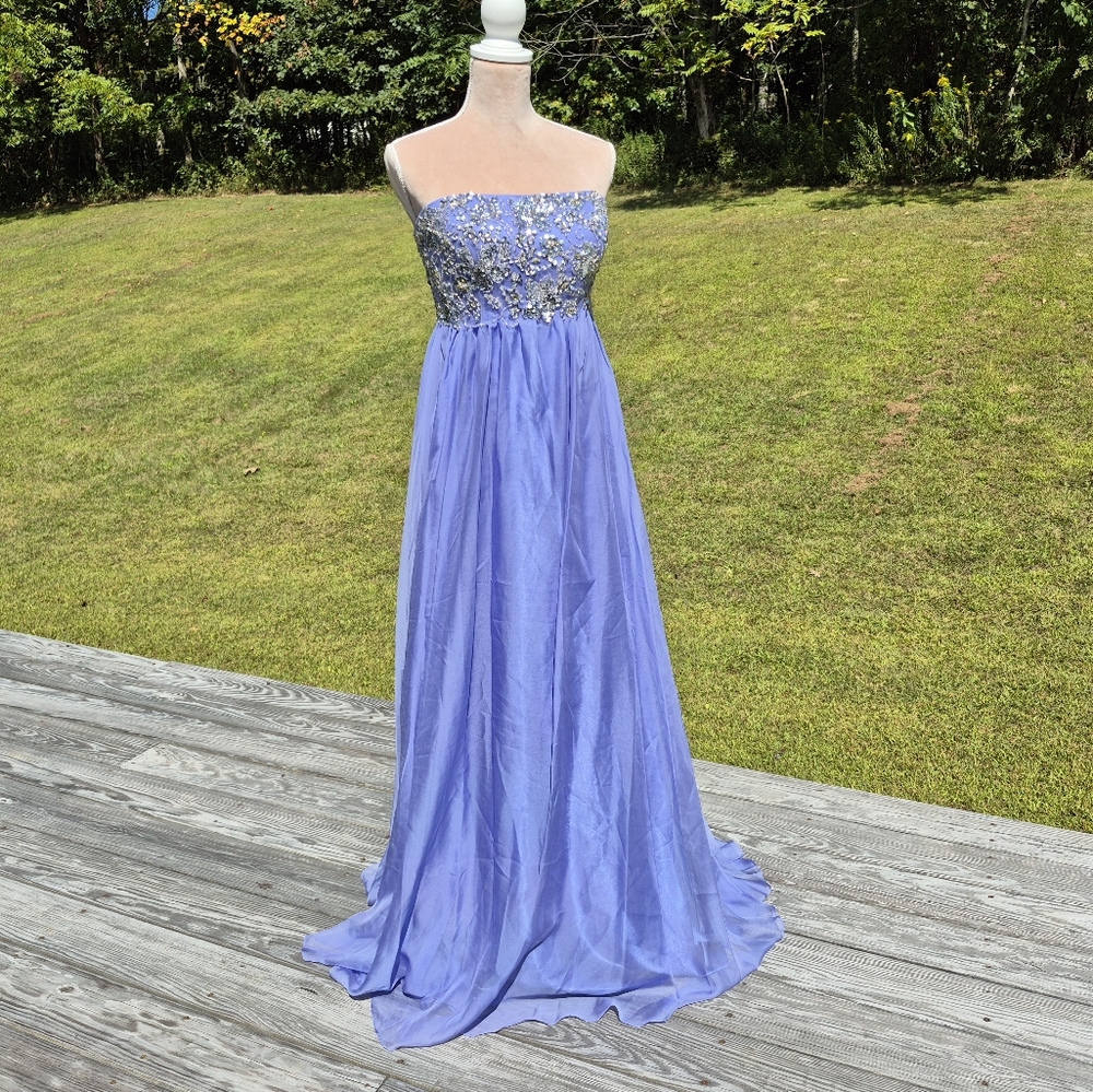 NEW Fabuluxe Couture Elegant Purple Strapless Evening Gown, Prom Size Large